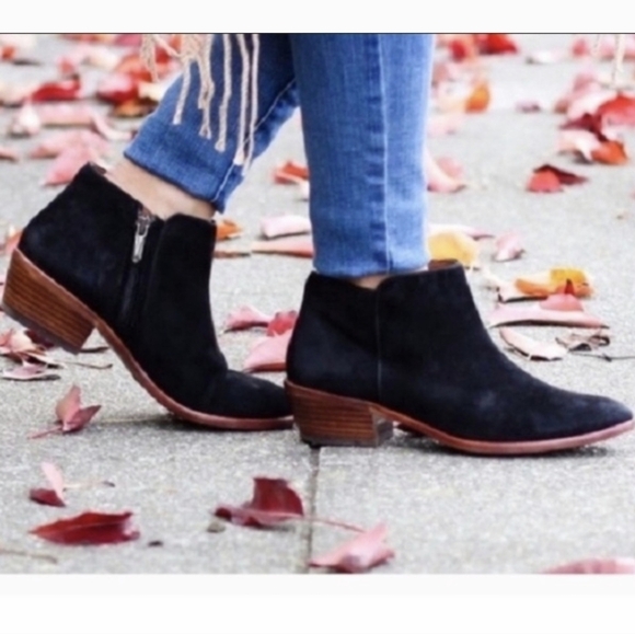 Circus by Sam Edelman Preston black faux suede booties - Picture 1 of 10